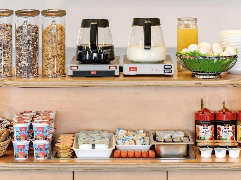 Ibis Budget Versailles トラップ エクステリア 写真